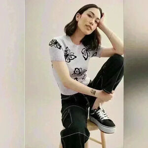 Women's butterfly short sleeve sweater sz Small